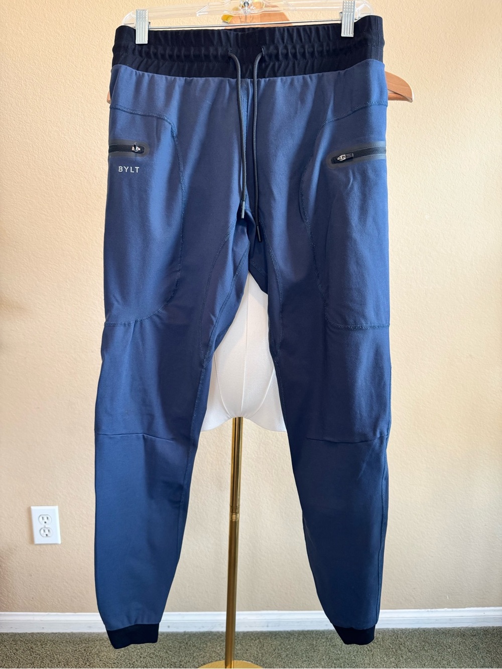 BYLT Premium Mens M Elite Jogger Pants Navy Tapered Stretch Pockets Athletic